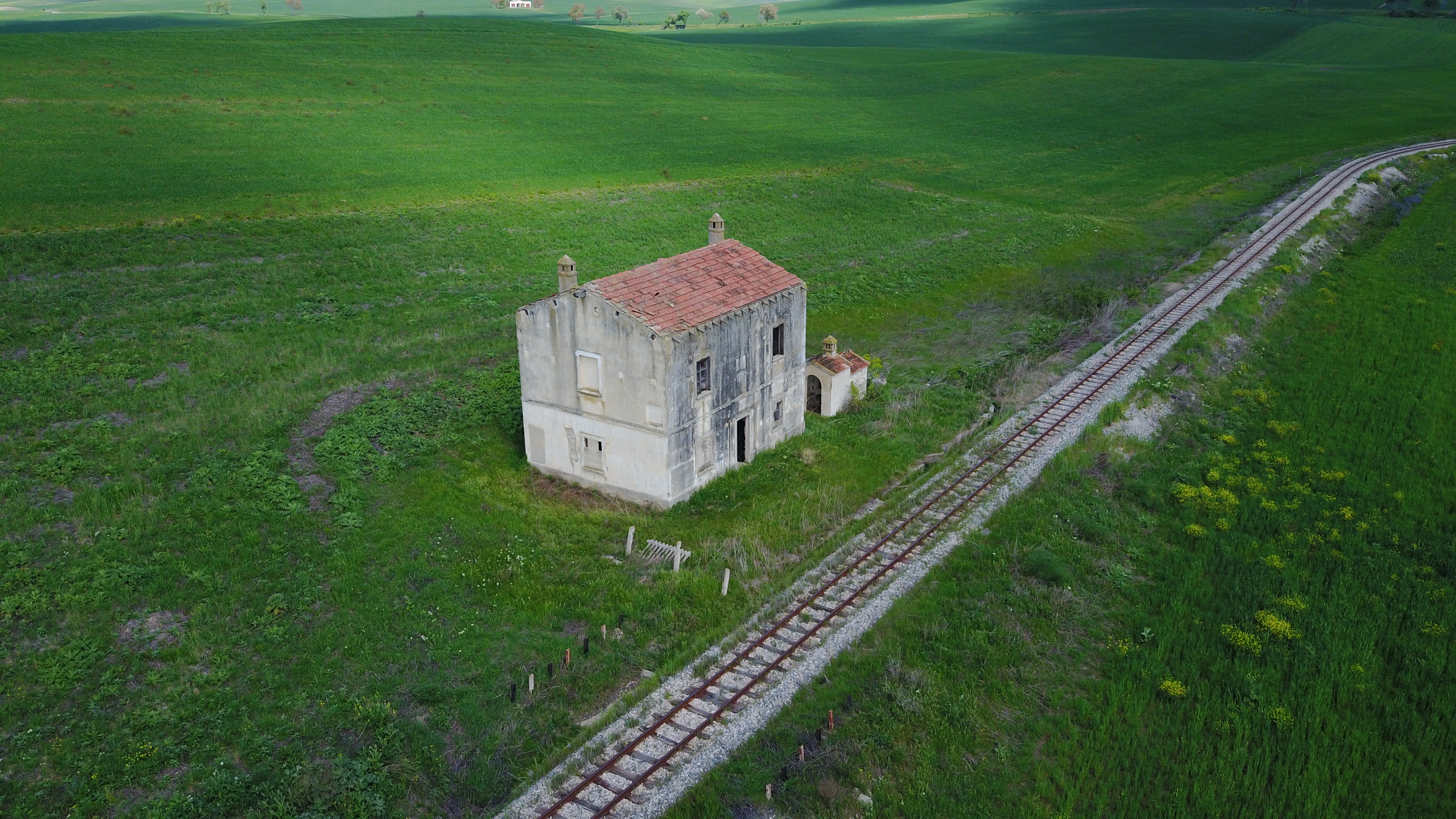 casa cantoniera Via Appia a Irsina Matera