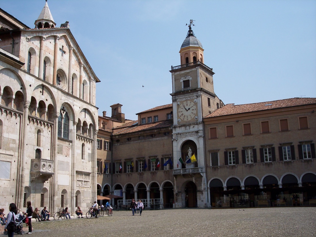 Duomo e palazzo comunale di Modena